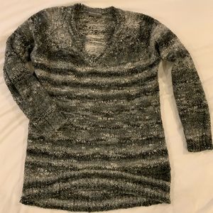 Michael stars sweater with shredded back